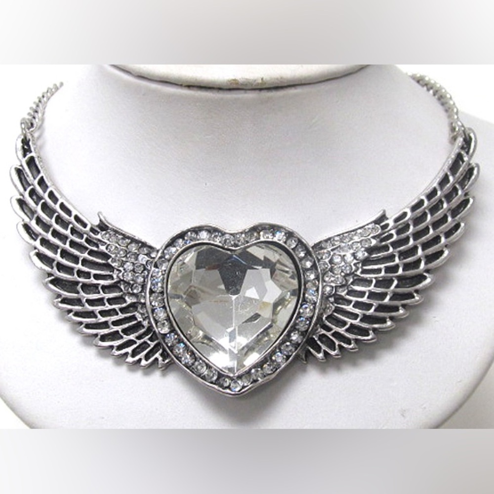 CRYSTAL AND FACET GLASS HEART AND ANGEL WING PENDANT 17 INCH NECKLACE